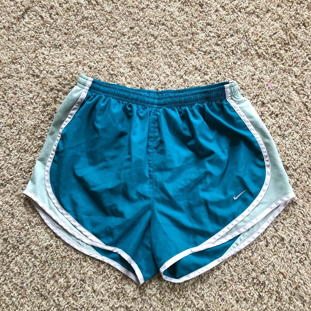 Nike Dri-Fit Women's Athletic Shorts Size M